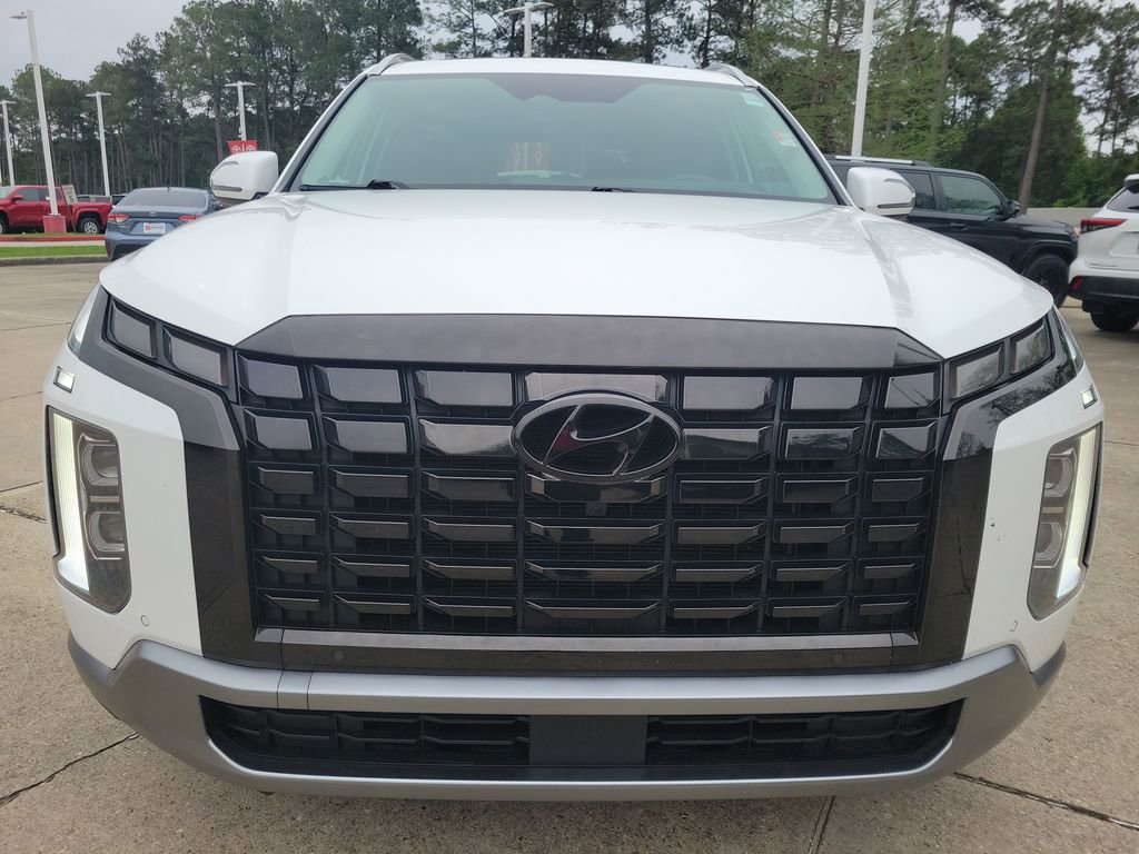 Used 2024 Hyundai Palisade Limited image 4