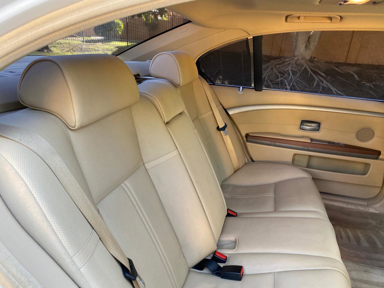 Used 2006 BMW 750Li RWD image 41