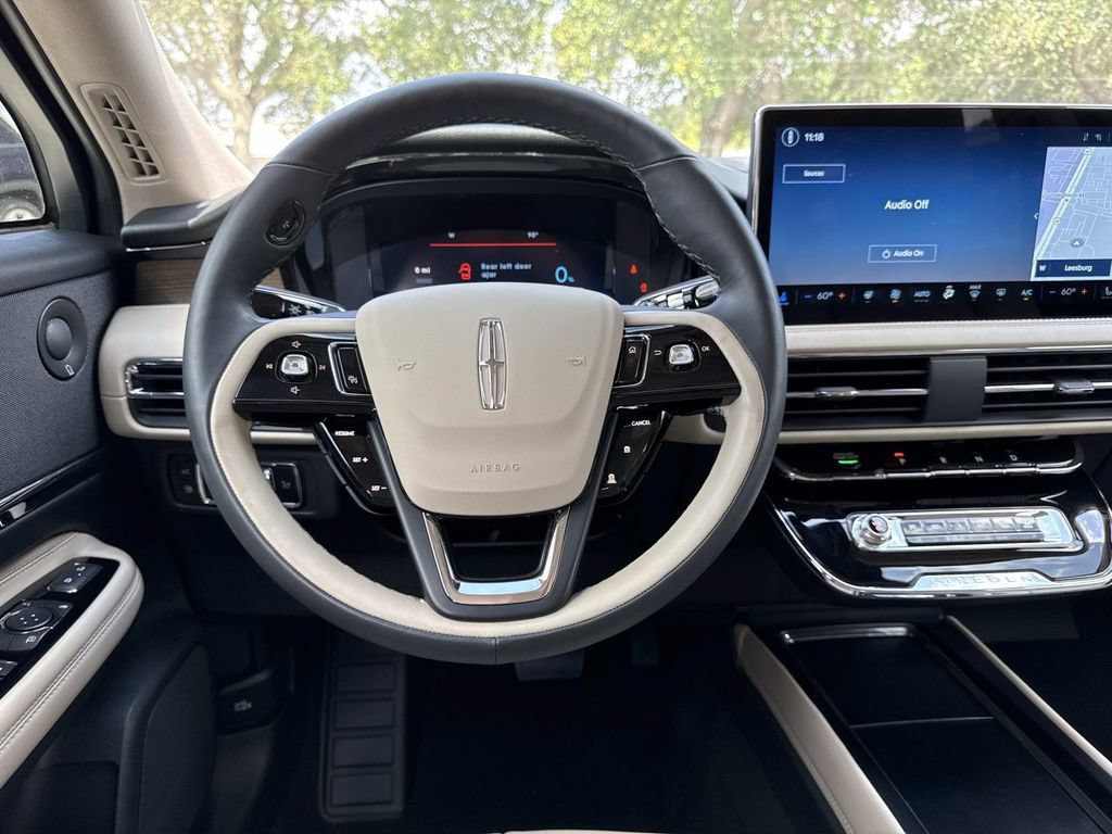 Certified 2025 Lincoln Corsair Grand Touring w/ Equipment Group 302A AWD/4WD image 17