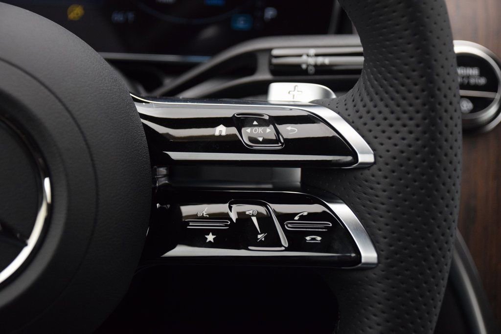 New 2026 Mercedes-Benz GLC 300 image 24