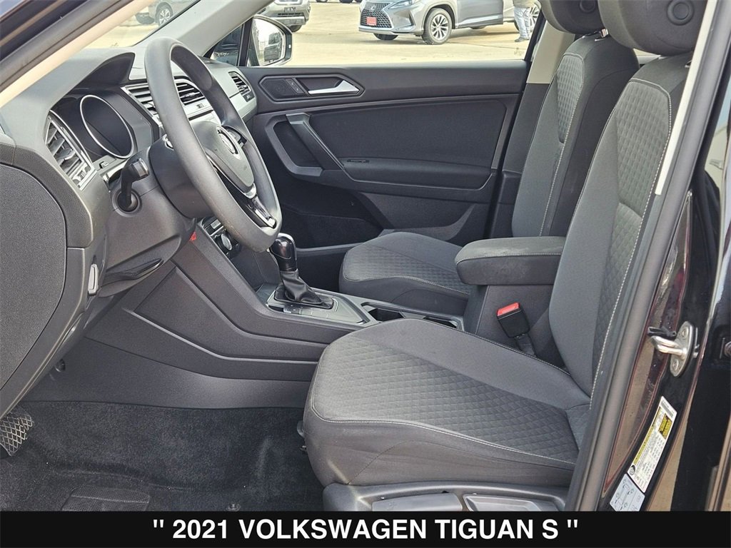 Used 2021 Volkswagen Tiguan S image 11