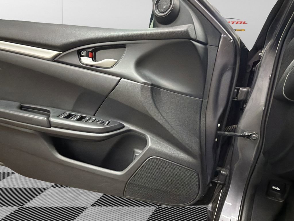 Used 2020 Honda Civic Sport image 27