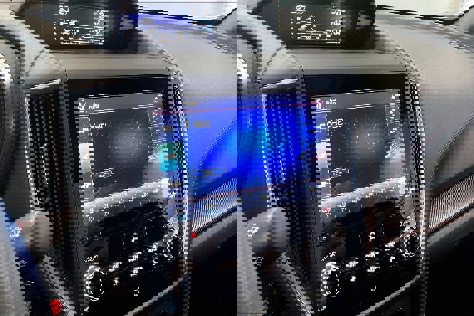 Used 2023 Subaru Impreza 2.0i Sport image 23