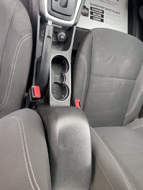 Used 2019 Ford Fiesta SE FWD image 32