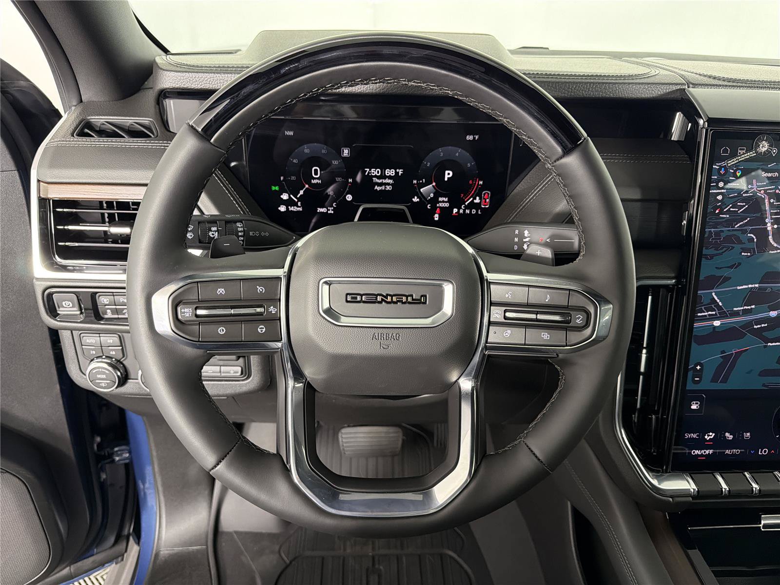 New 2026 GMC Yukon XL Denali w/ Denali Reserve Package AWD/4WD image 26