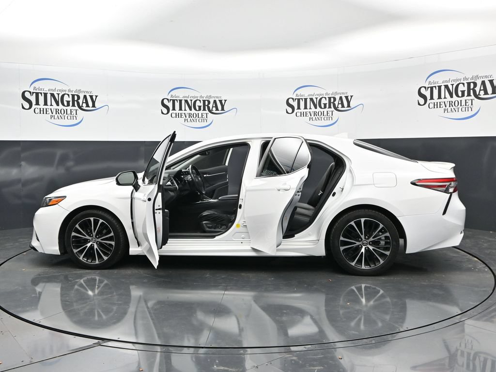Used 2019 Toyota Camry SE w/ Audio Package FWD image 37