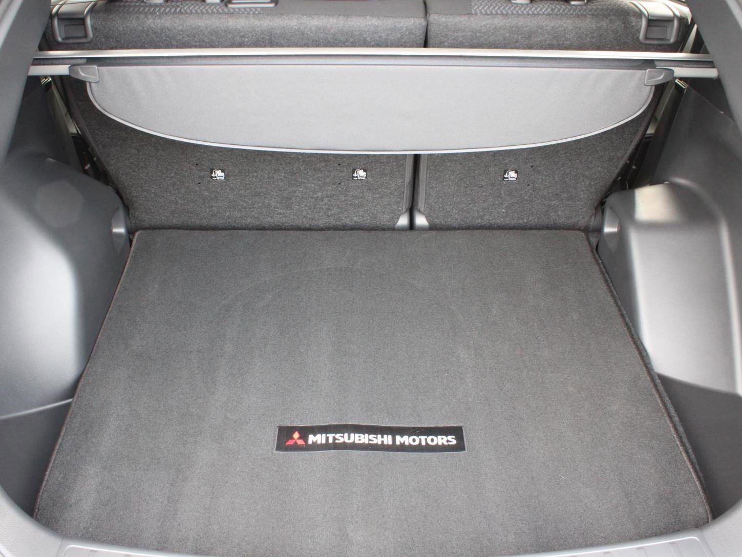 New 2025 Mitsubishi Eclipse Cross LE image 14