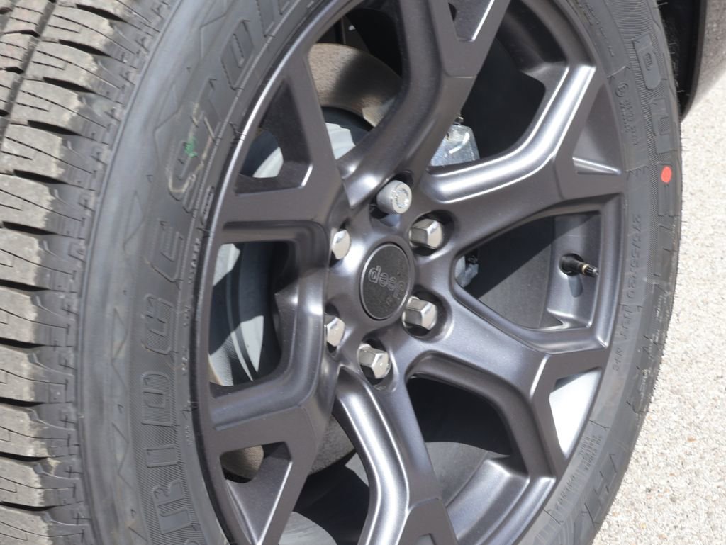 New 2026 Jeep Grand Wagoneer L Limited w/ Premium Group II image 40