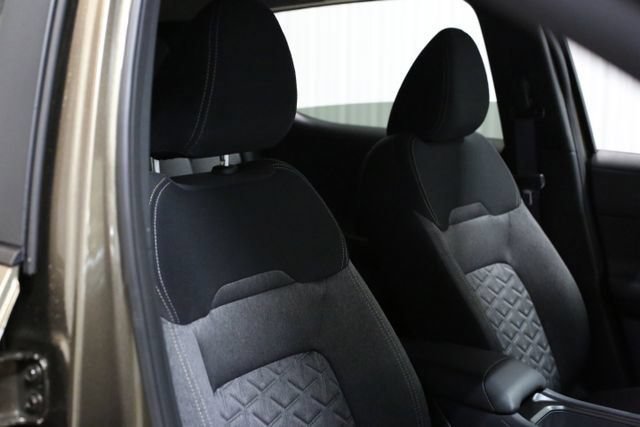 New 2026 Nissan Kicks SV w/ SV Premium Package AWD/4WD image 24