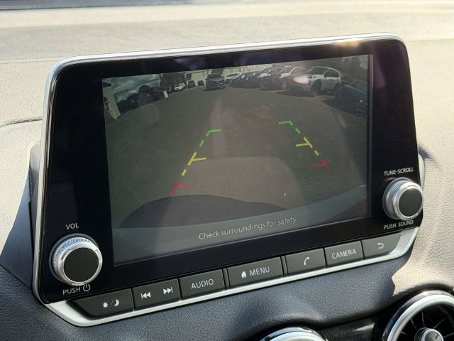 Used 2024 Nissan Sentra SV FWD image 2