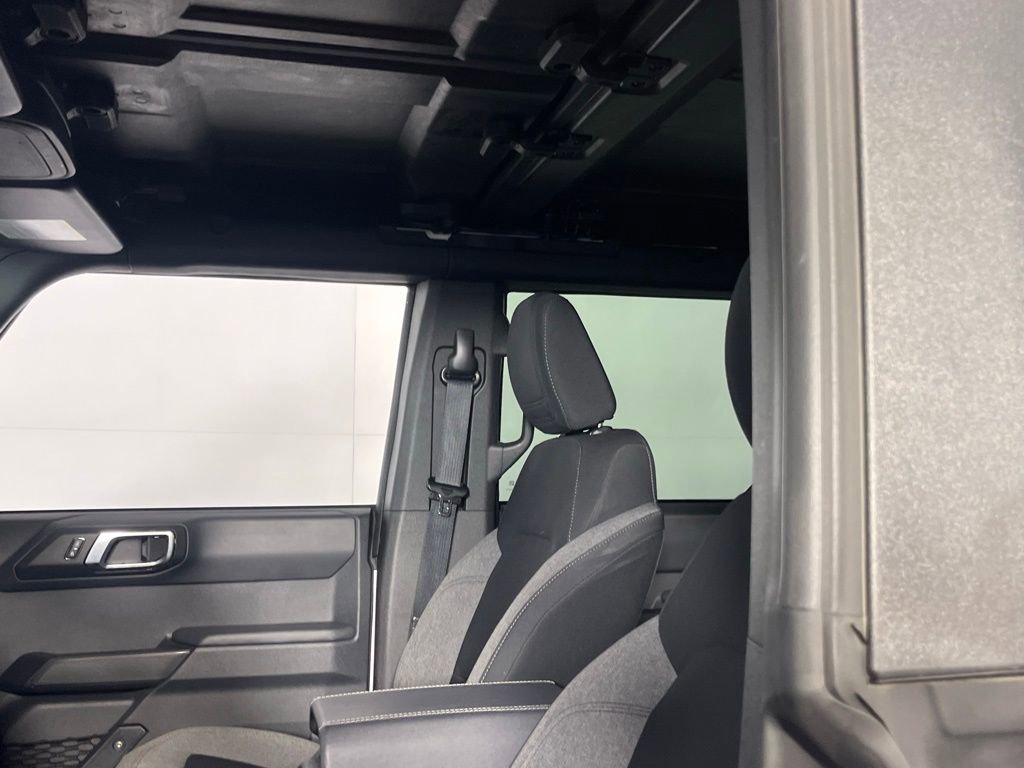Used 2025 Ford Bronco Big Bend image 19