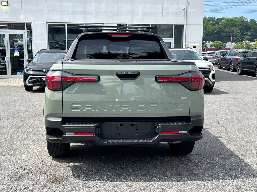 Used 2024 Hyundai Santa Cruz SEL w/ Activity Package AWD/4WD image 3