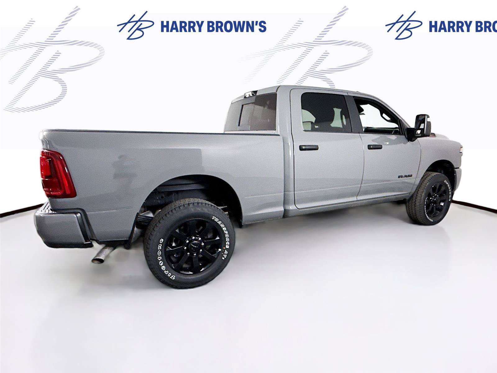 New 2026 RAM 3500 Big Horn AWD/4WD image 31