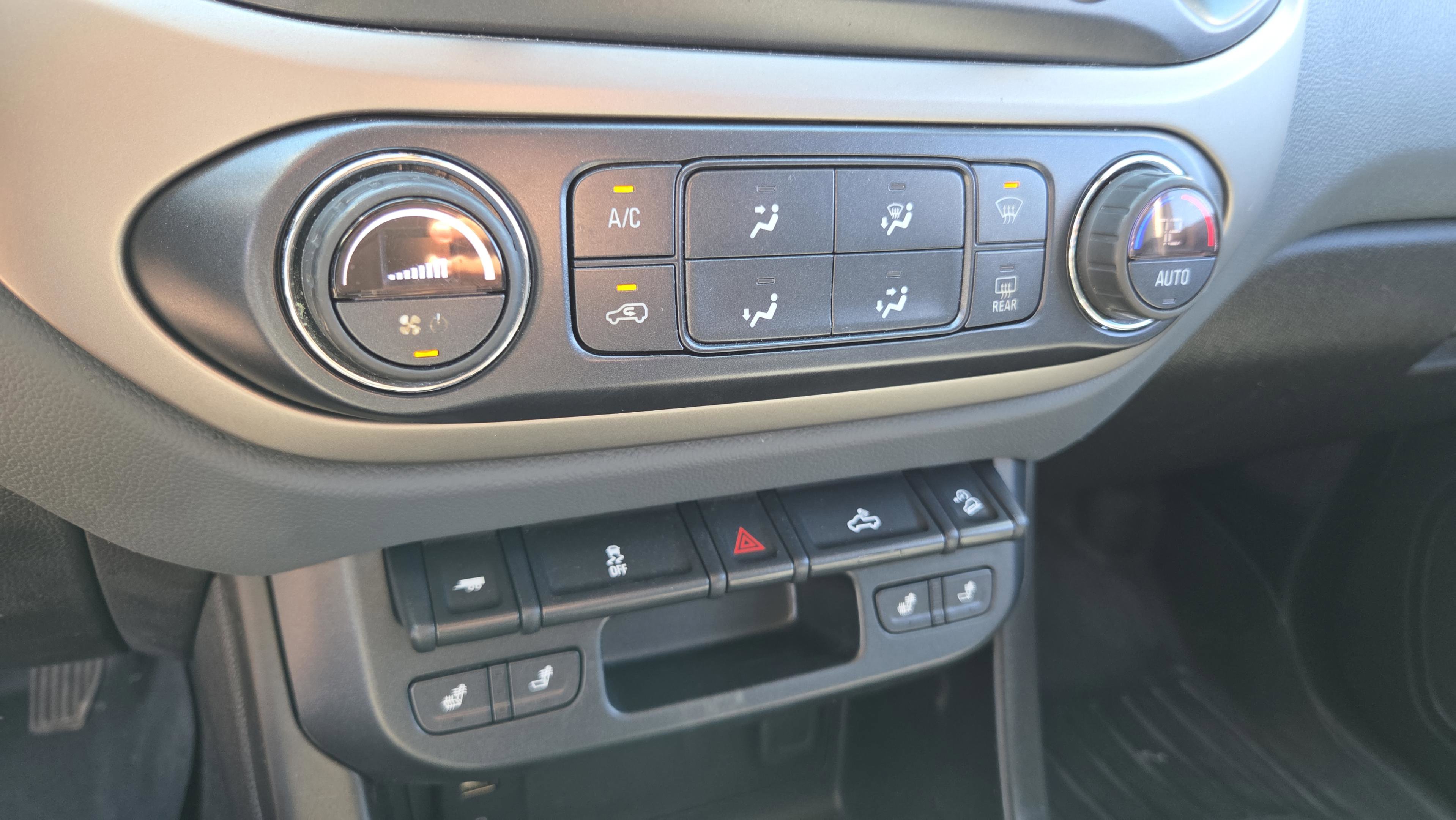 Used 2017 Chevrolet Colorado Z71 image 18