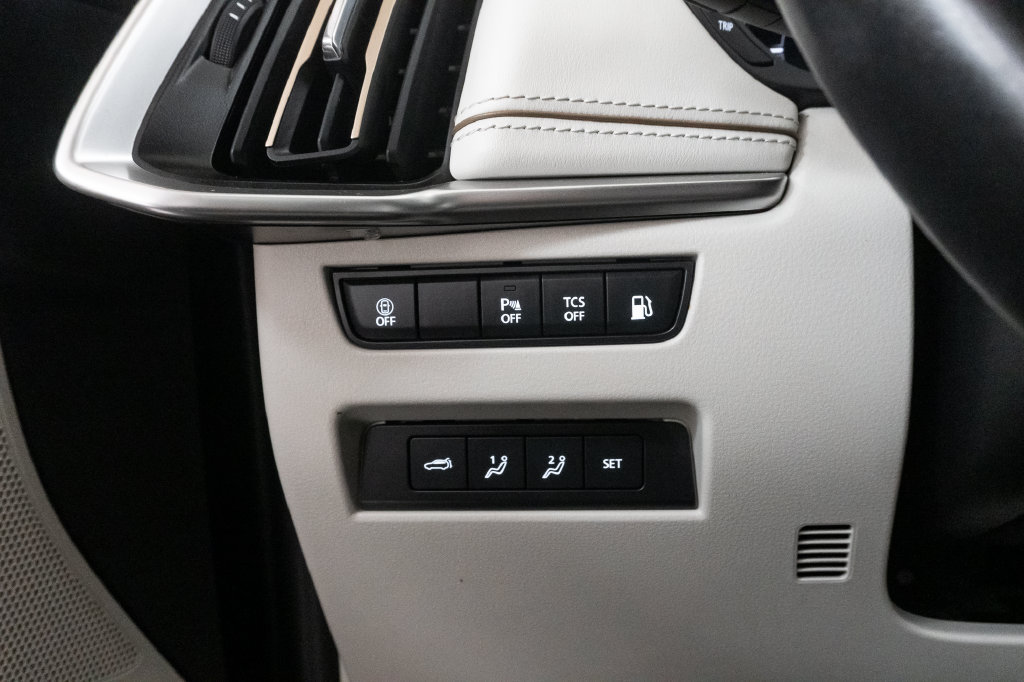 Used 2024 MAZDA CX-90 Plug-In Hybrid w/ Premium Plus AWD/4WD image 13