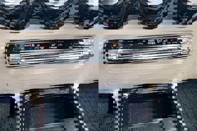 Certified 2023 Mercedes-Benz GLB 250 250 image 11