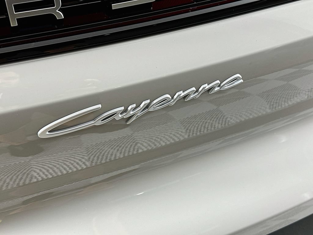 New 2026 Porsche Cayenne AWD/4WD image 34
