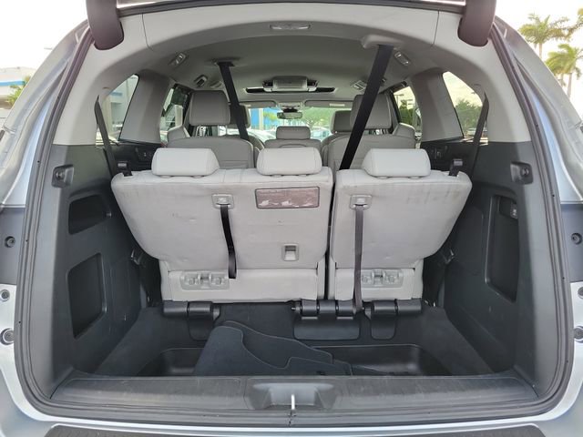 Certified 2024 Honda Odyssey Touring image 9