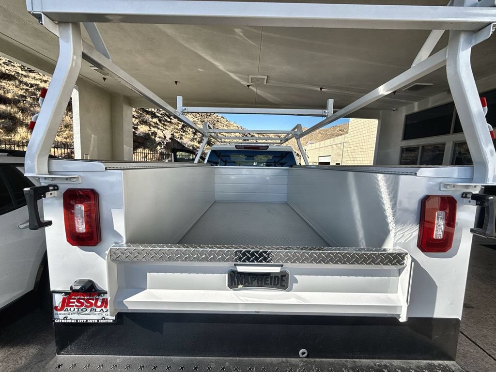 New 2026 GMC Sierra 2500 Pro w/ Convenience Package RWD image 17