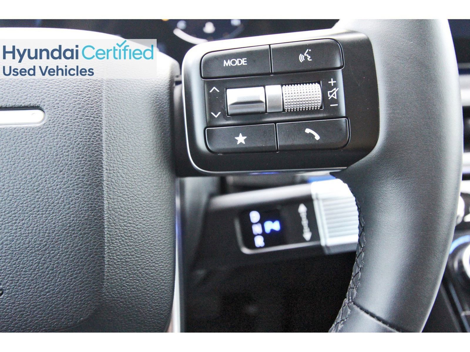 Used 2025 Hyundai Santa Fe Limited image 24