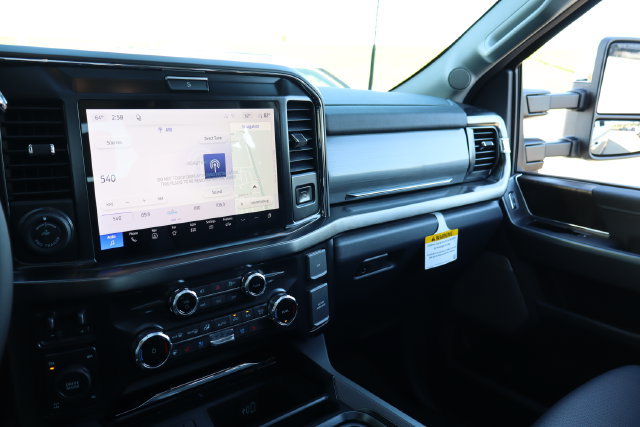 New 2027 Ford F250 Lariat w/ Lariat Ultimate Package AWD/4WD image 25