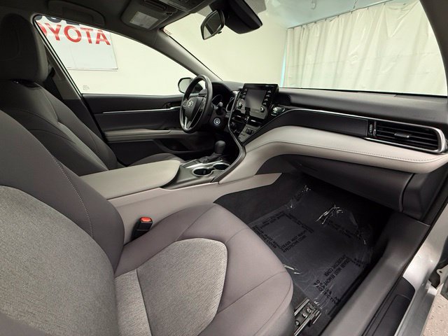 Certified 2023 Toyota Camry LE FWD image 9