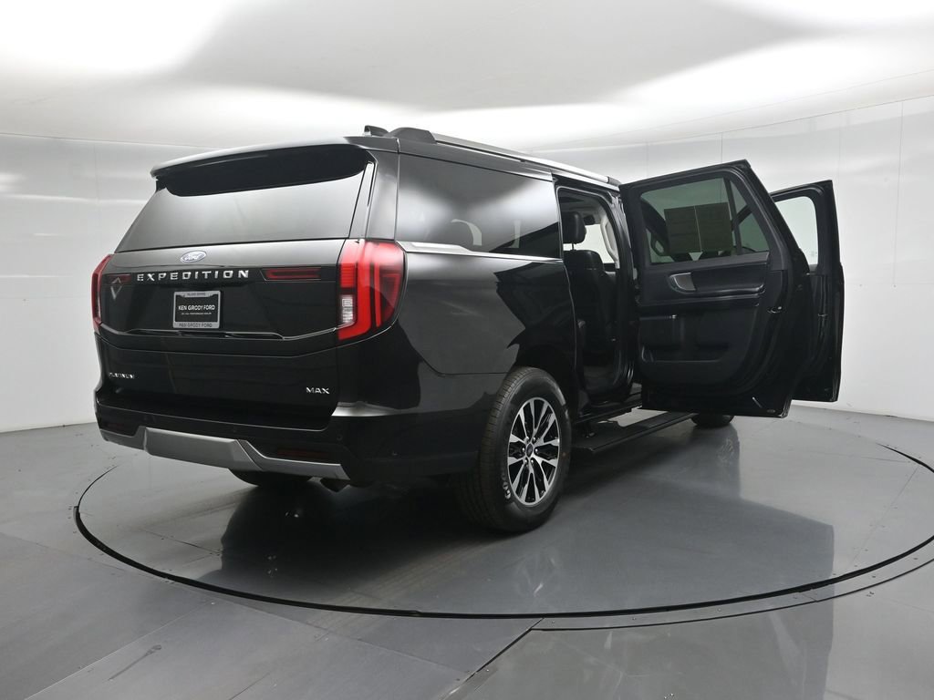Certified 2025 Ford Expedition Max Platinum image 6
