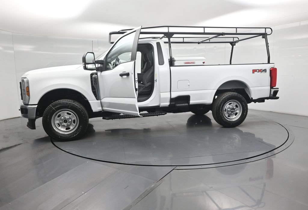 New 2026 Ford F350 XL w/ FX4 Off-Road Package AWD/4WD image 27