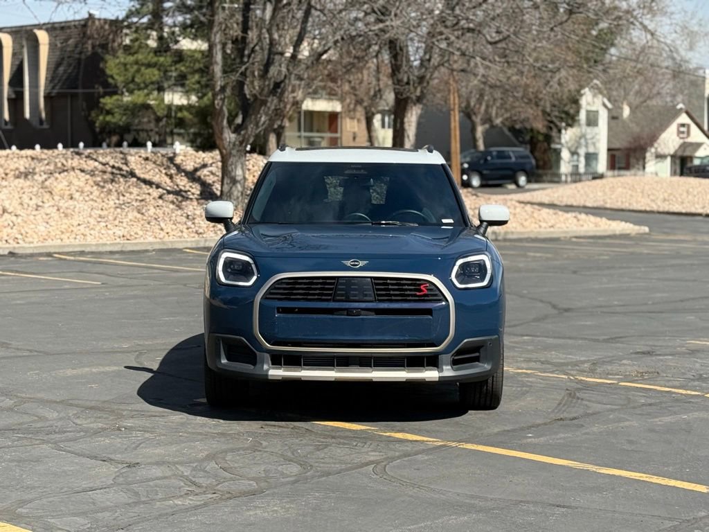 Used 2025 MINI Cooper Countryman S w/ Comfort Package Max image 2
