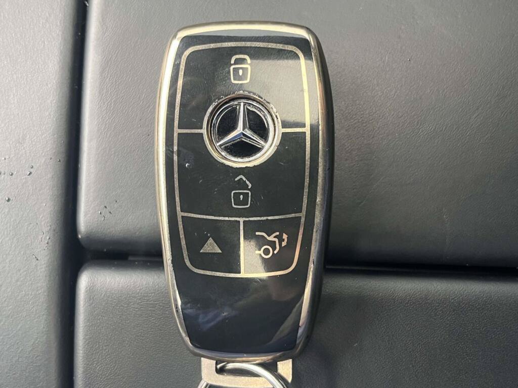 Certified 2021 Mercedes-Benz GLE 53 AMG 4MATIC image 4