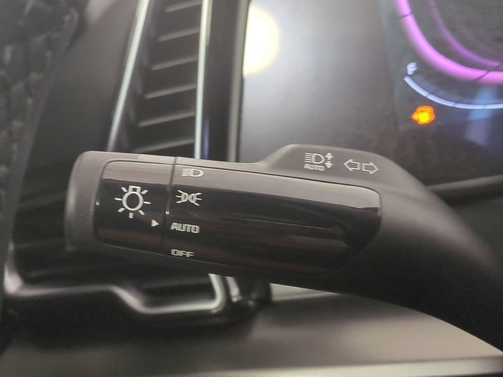 Used 2024 Kia Sportage EX image 29