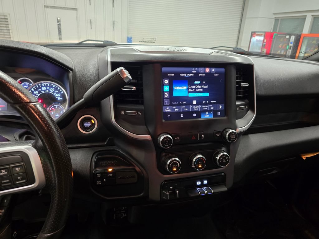 Certified 2022 RAM 2500 Big Horn AWD/4WD image 26