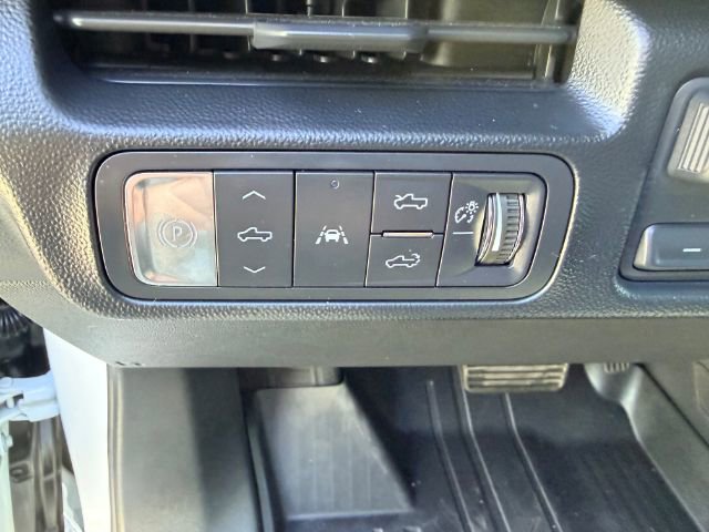 Used 2025 GMC Sierra EV Denali AWD/4WD image 26