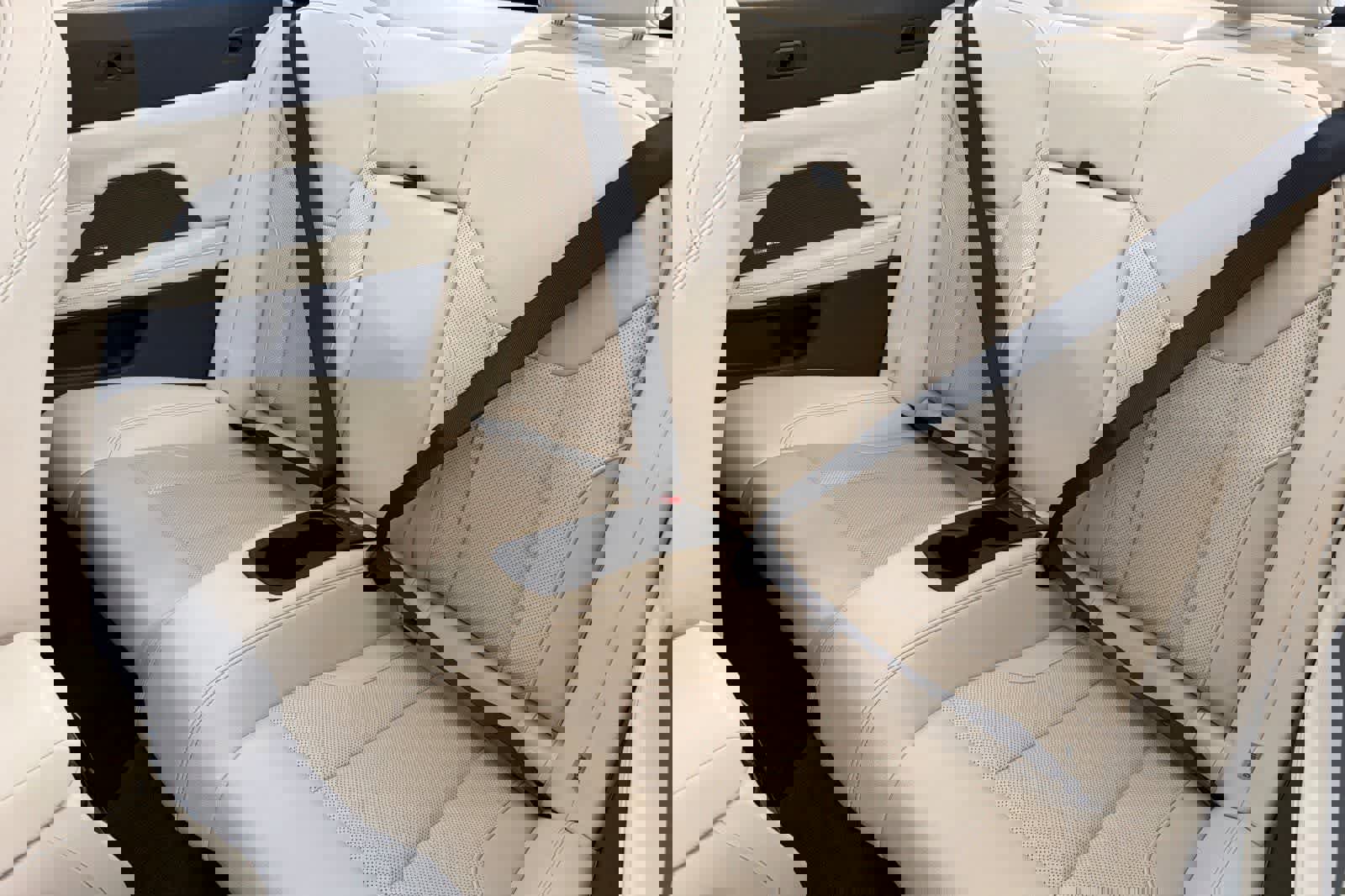 Used 2023 BMW M440i Convertible w/ Premium Package image 4