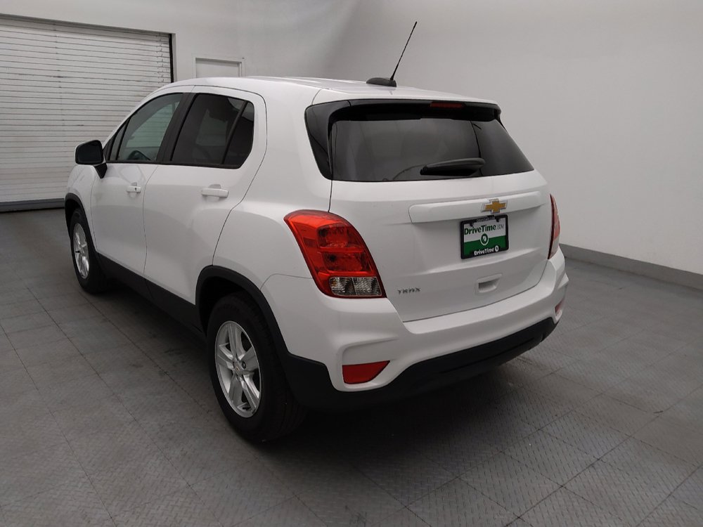 Used 2020 Chevrolet Trax LS w/ Tint and Cruise Package FWD image 5