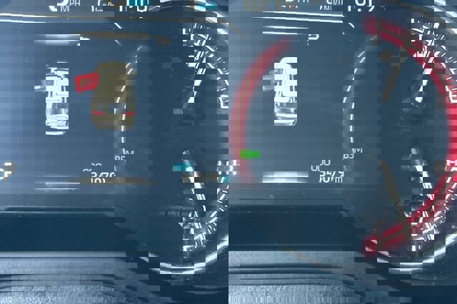 Used 2025 Toyota RAV4 XLE image 29