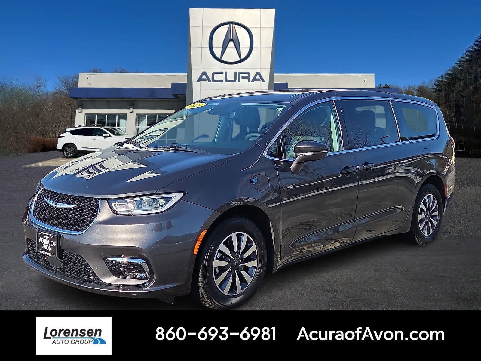 Used 2022 Chrysler Pacifica Touring-L