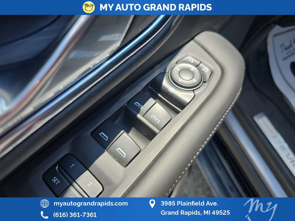 Used 2021 Chevrolet Tahoe LT AWD/4WD image 11
