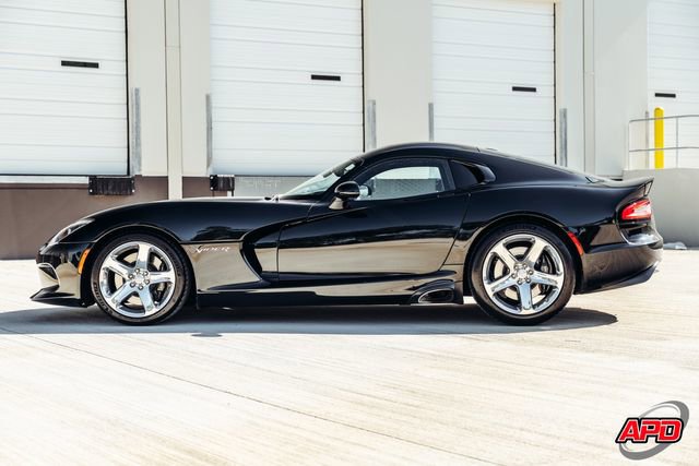 Used 2017 Dodge Viper SRT-10 RWD image 39