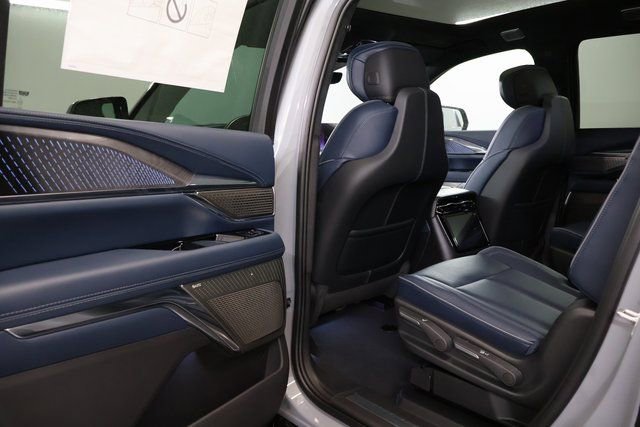 New 2026 Cadillac Escalade IQL Sport 2 w/ LPO, ONYX Package image 26