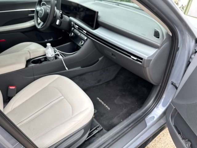 Used 2025 Hyundai Sonata SEL FWD image 16