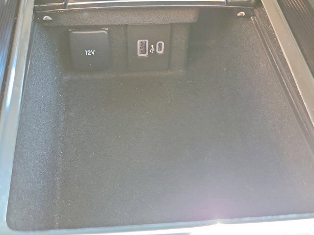 Certified 2022 Lincoln Corsair Reserve w/ Equipment Group 201A image 27