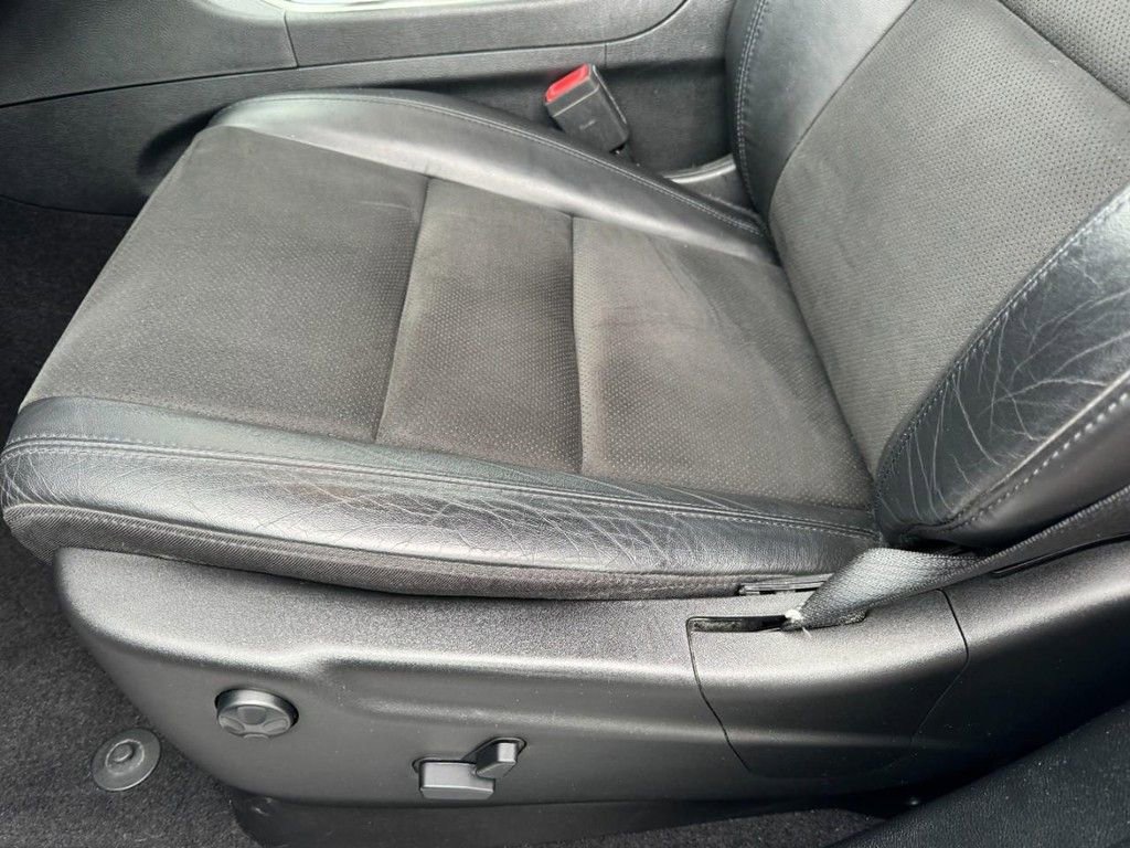 Used 2020 Jeep Grand Cherokee Altitude image 14