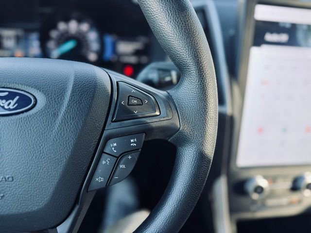 Used 2022 Ford Edge SE w/ Black Appearance Package image 25