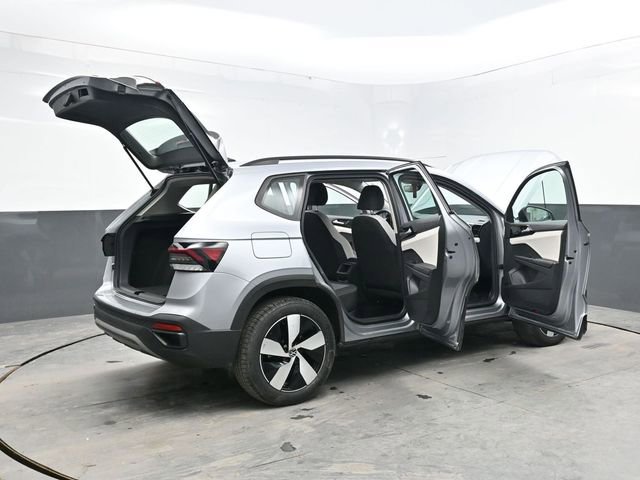 Used 2025 Volkswagen Taos S AWD/4WD image 48