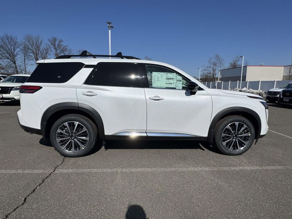 New 2026 Nissan Pathfinder Platinum AWD/4WD image 6