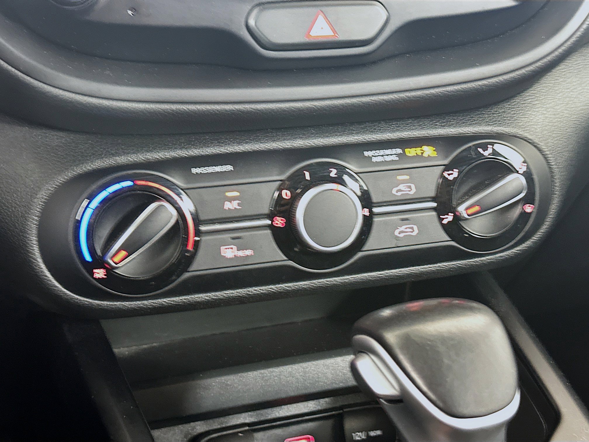 Used 2021 Kia Soul X-Line FWD image 23