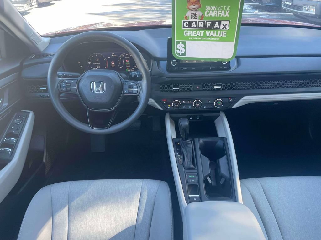 Used 2024 Honda Accord EX image 12
