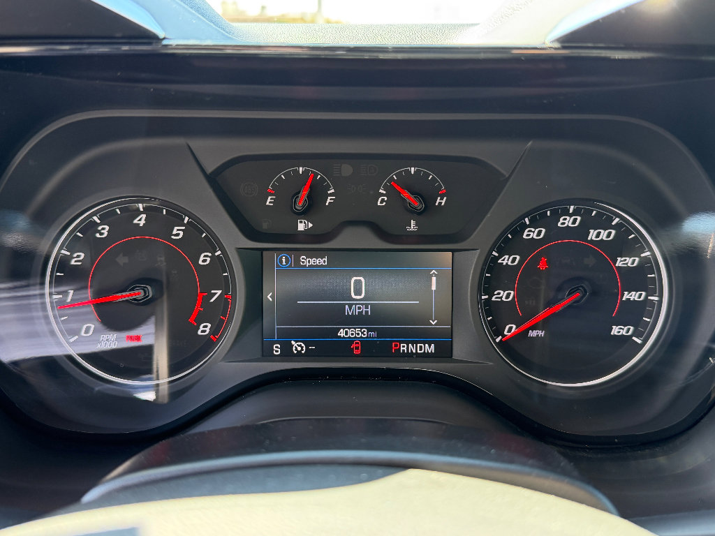 Used 2024 Chevrolet Camaro LT w/ RS Package RWD image 3