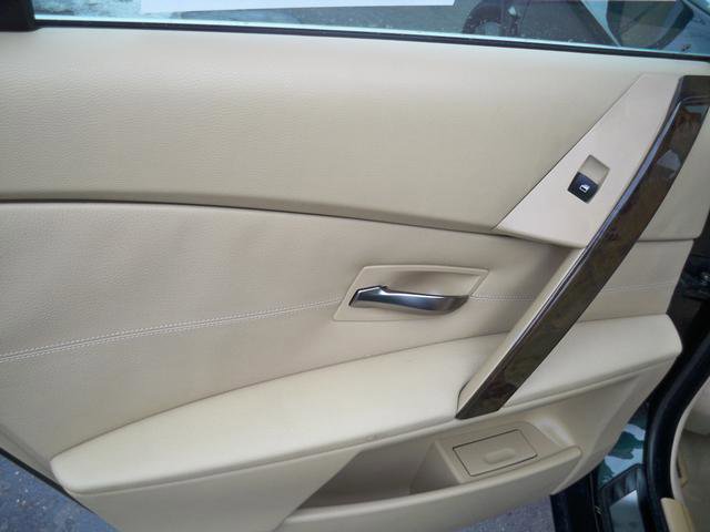 Used 2005 BMW 530i Sedan image 16